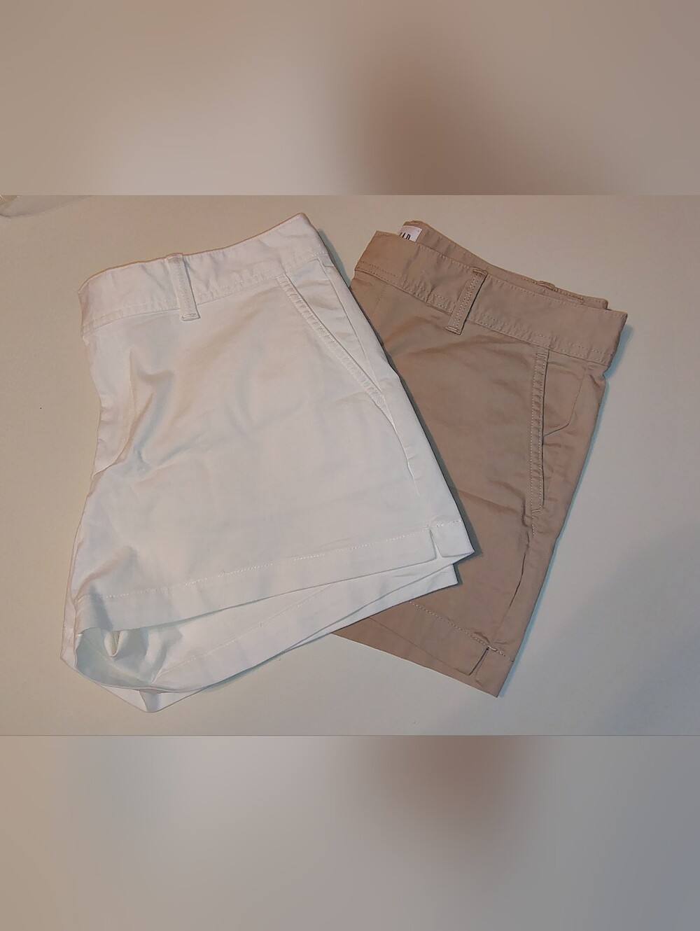 Bundle of 2 pairs of Versatile GAP City shorts Size 10